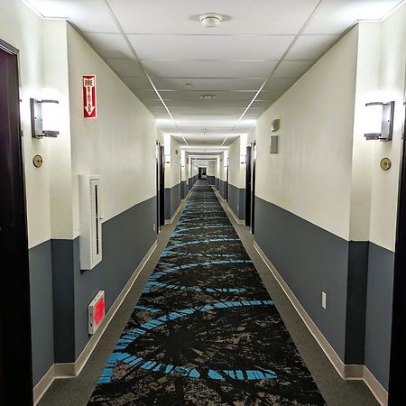 Fairbridge Inn & Suites Canadian מראה חיצוני תמונה