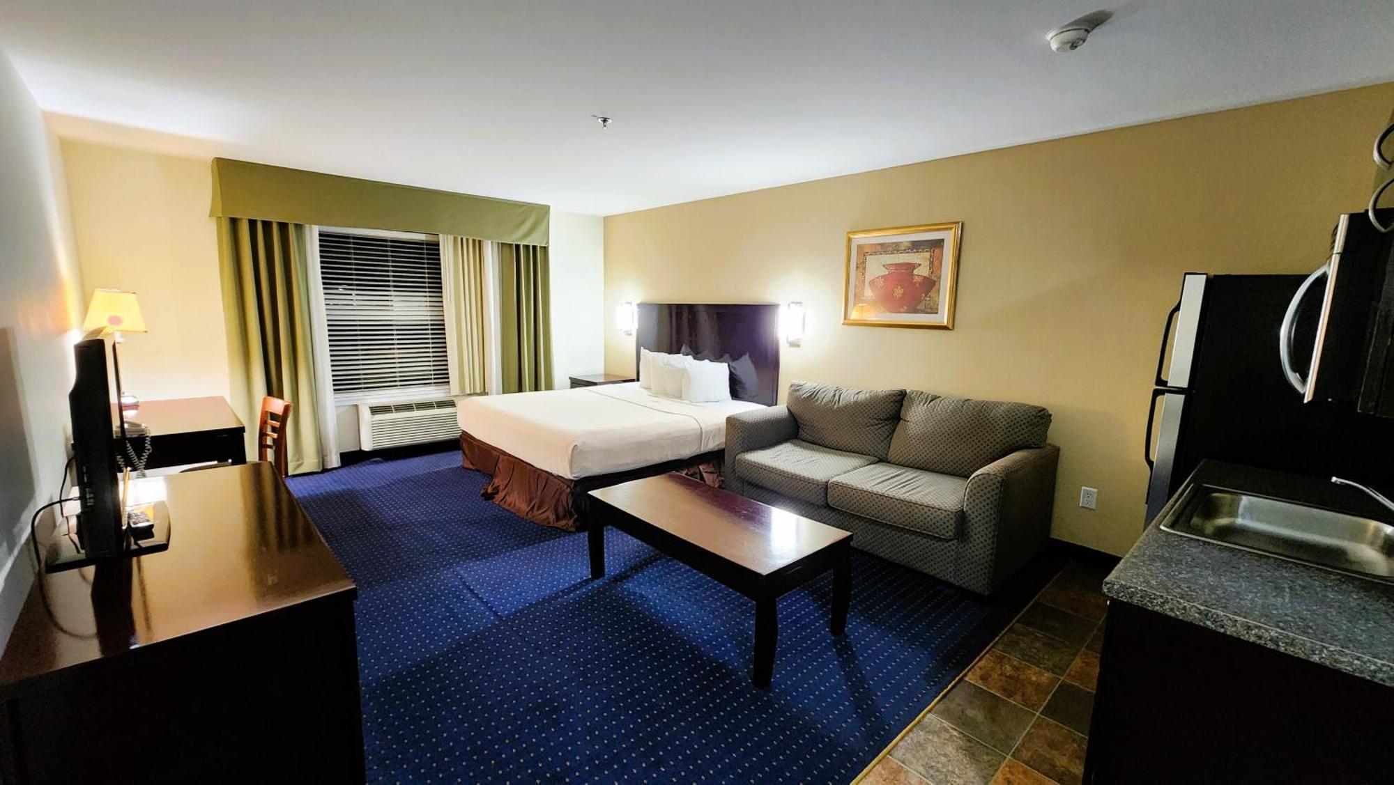 Fairbridge Inn & Suites Canadian מראה חיצוני תמונה
